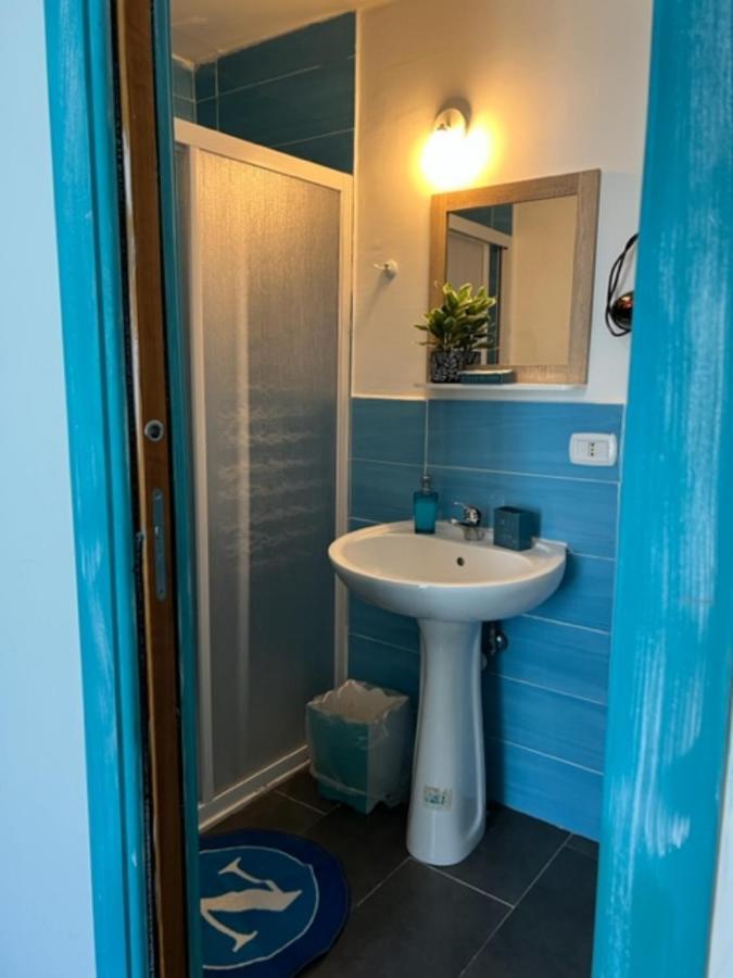 La Porta Accanto Napoli Bagian luar foto